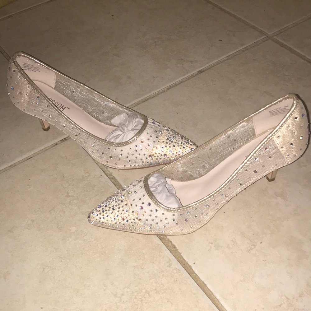 De Blossom Collection gold bridal heel